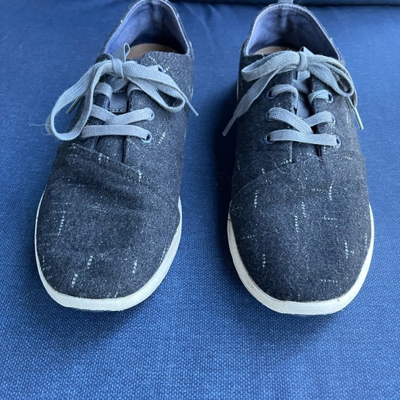 Tom’s lace up casual sneaker size 9 - Picture 2 of 7